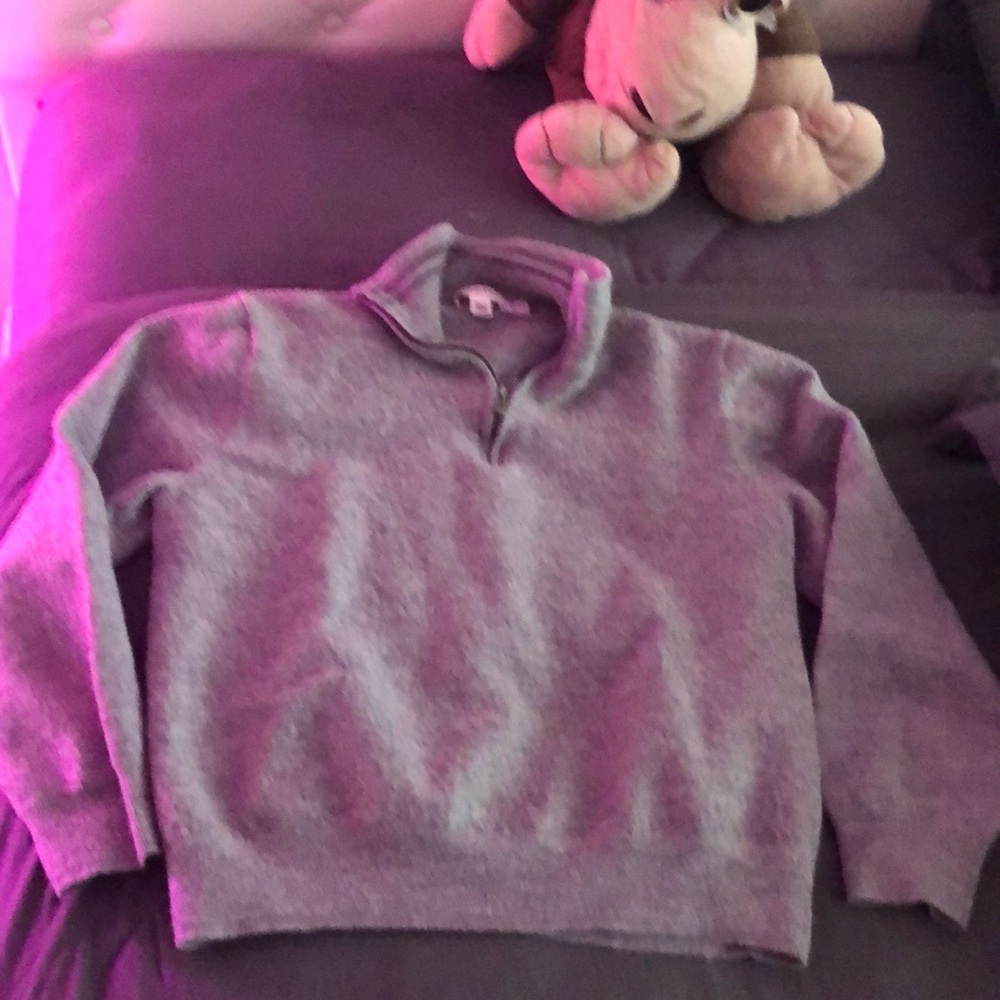 100% Merino Wool Designer Sweater by Calvin Klein